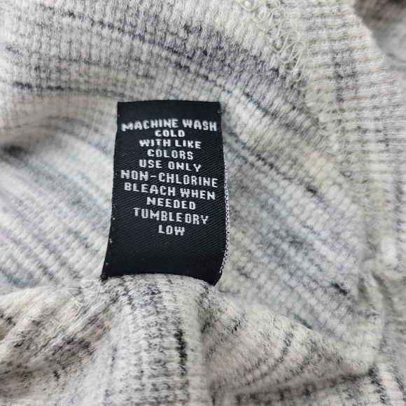 Knickerbocker Vintage Design Mens XL Shirt Henley FLAWED - Picture 7 of 9